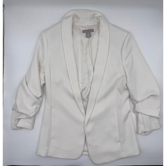 H&M Gathered Sleeve Blazer in White - Picture 1 of 4
